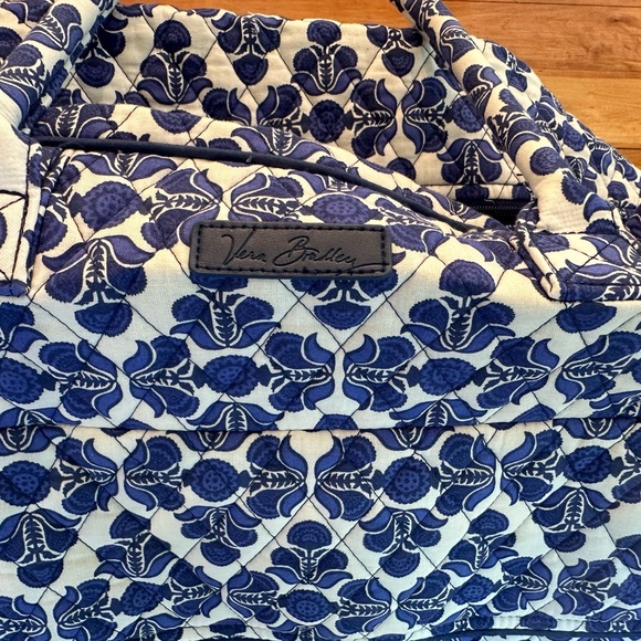 Vera Bradley Large Travel Duffel Bag Blue Cobalt Tile - Picture 7 of 9
